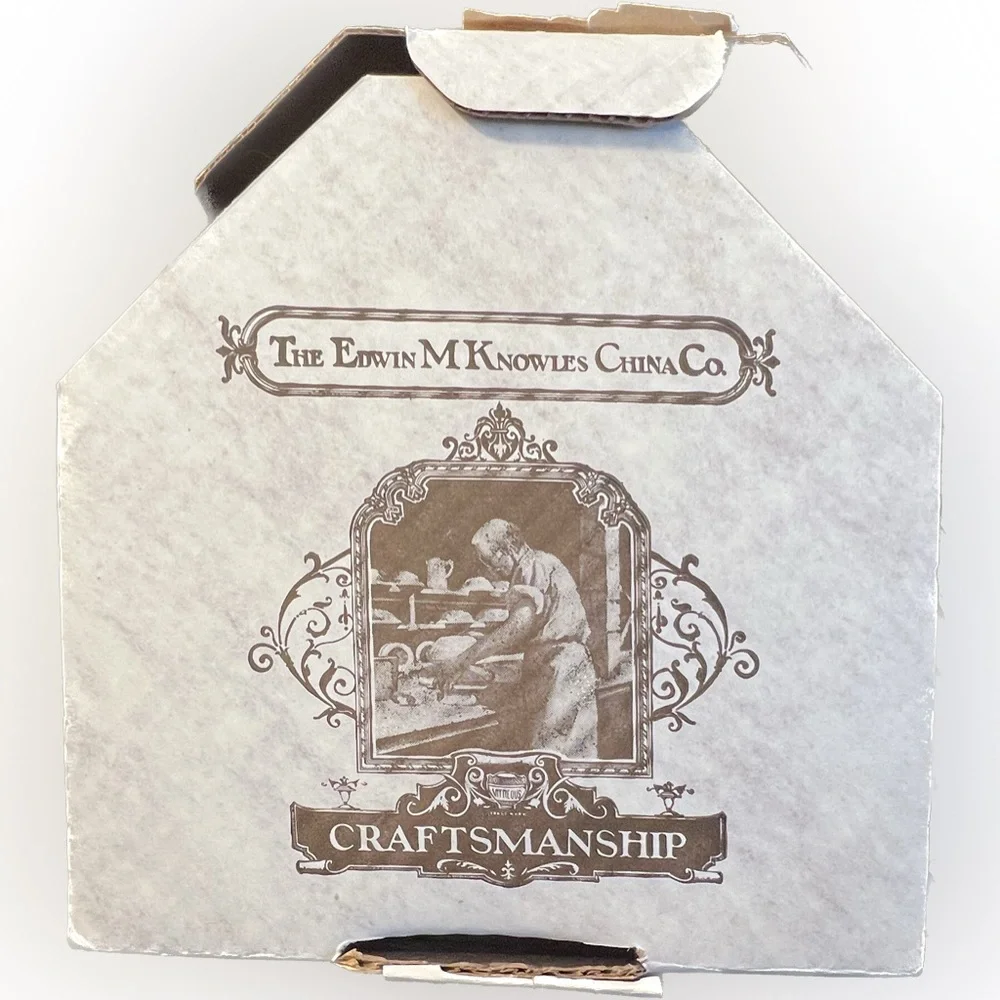 Norman Rockwell “Christmas Courtship” Decorative Plate - Picture 5 of 6